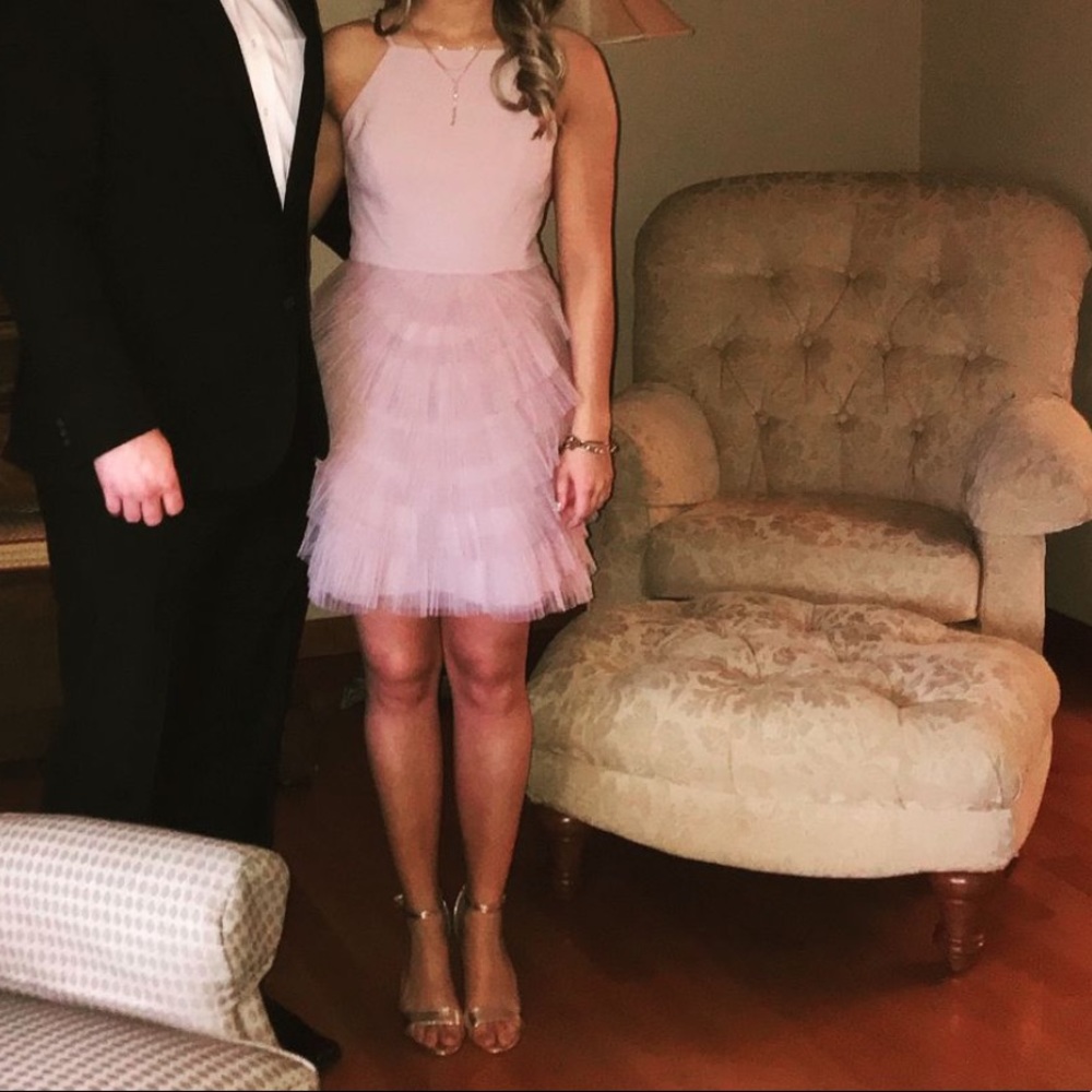 Size 2 blush pink dress for sale. Fits like an xsmall-small.